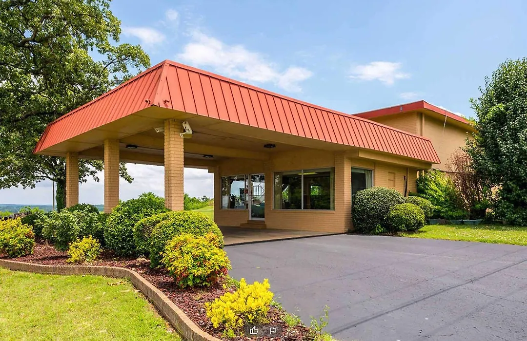 Days-Inn By Wyndham Batesville Ar-1