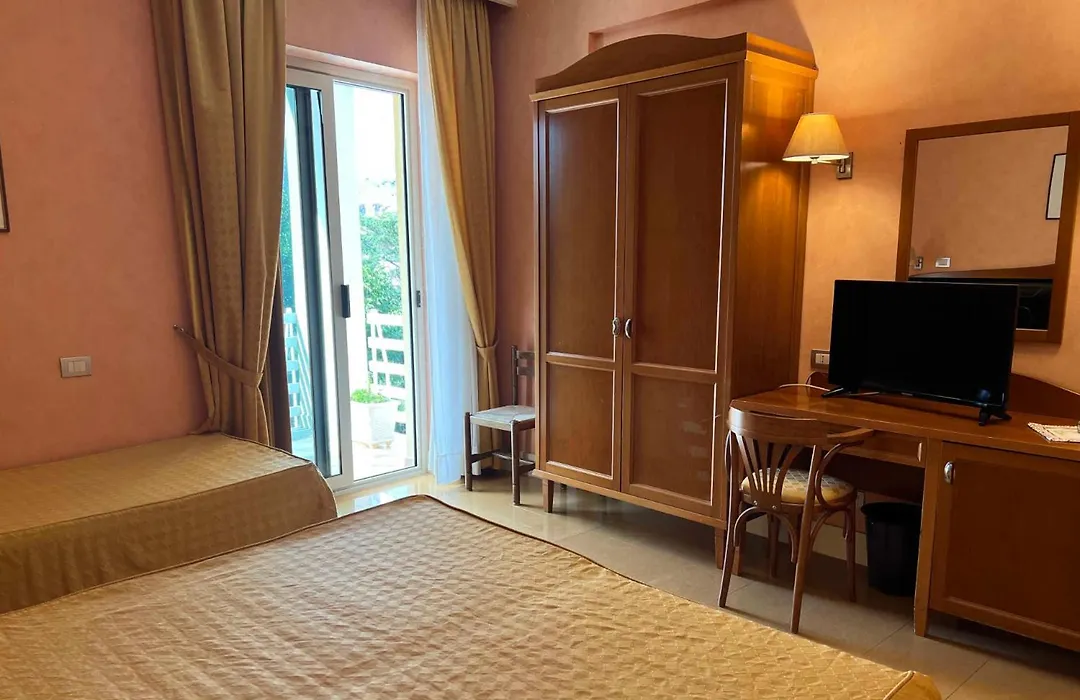 Hotel Conchiglia d'Oro-1