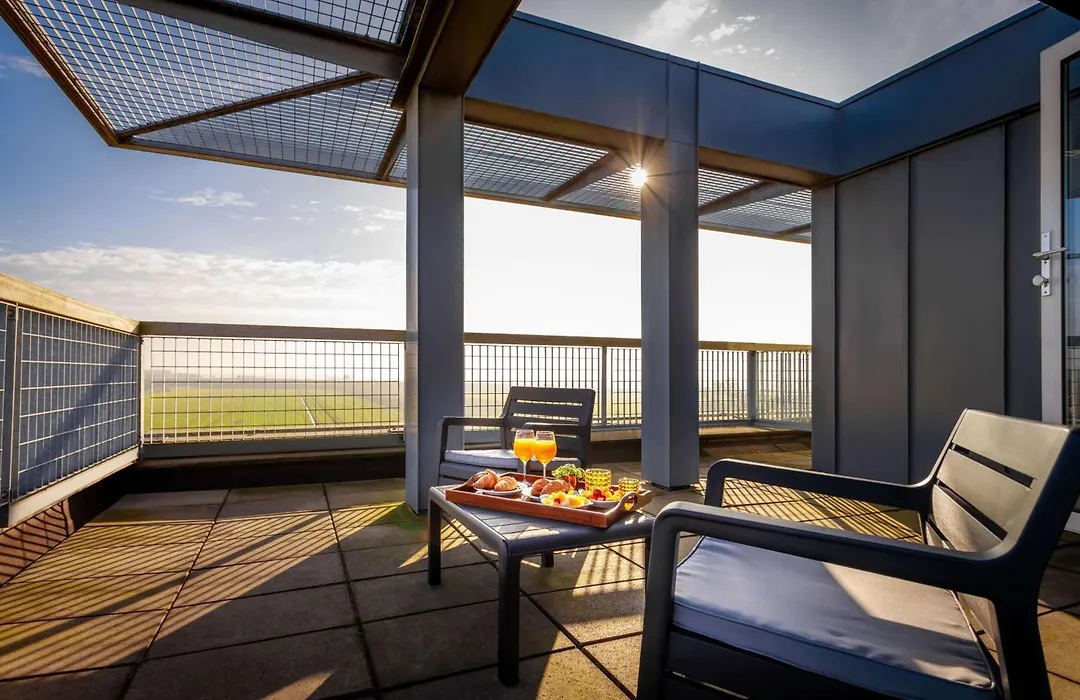 Ramada by Wyndham Amsterdam Airport Schiphol-1