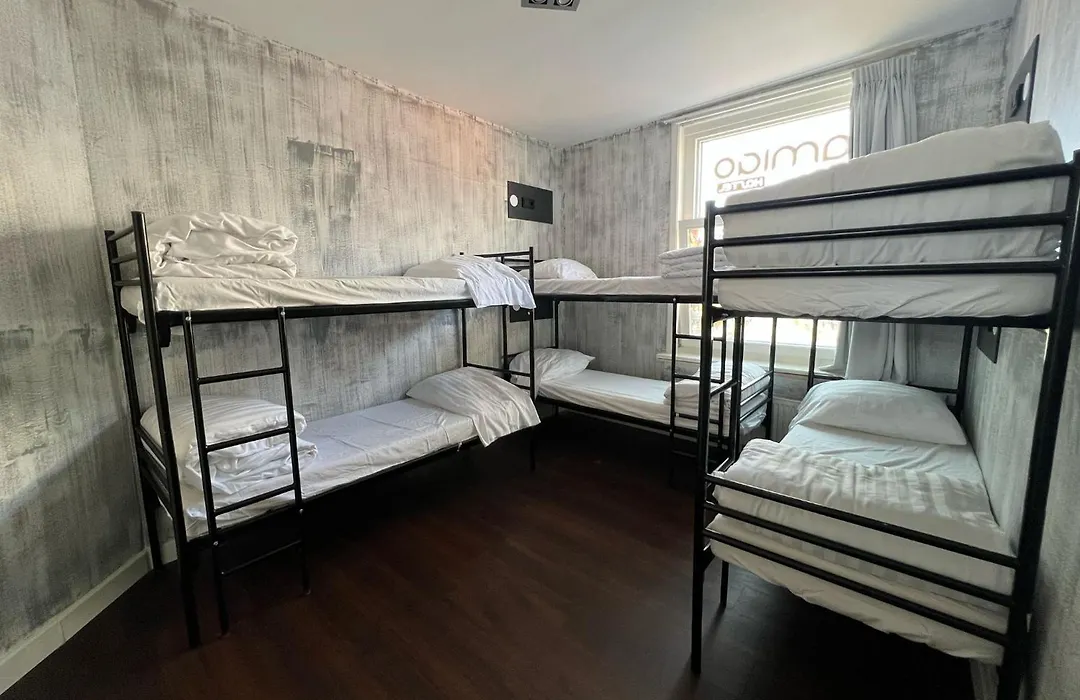 Amigo Budget Hotel-1