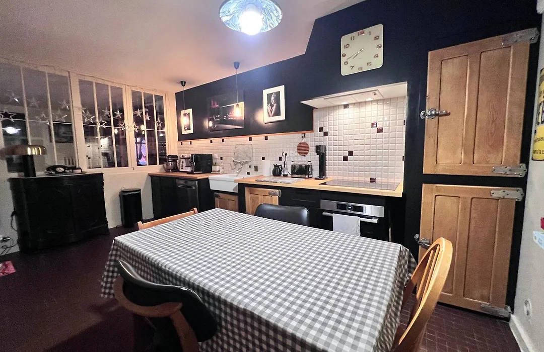 Au Petit Bonheur-1