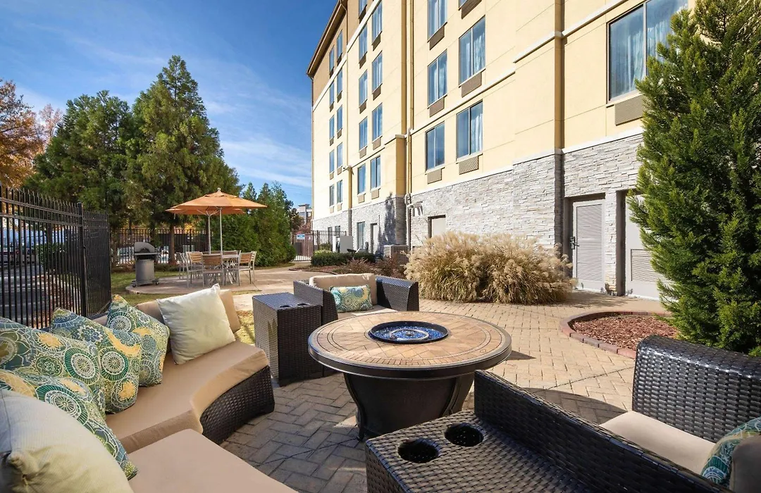 La Quinta By Wyndham Atlanta Airport North-1