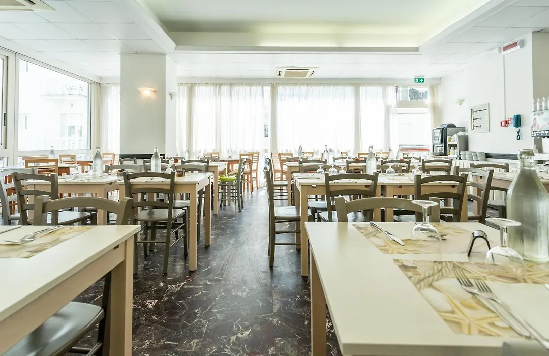 Hotel Aiglon-1