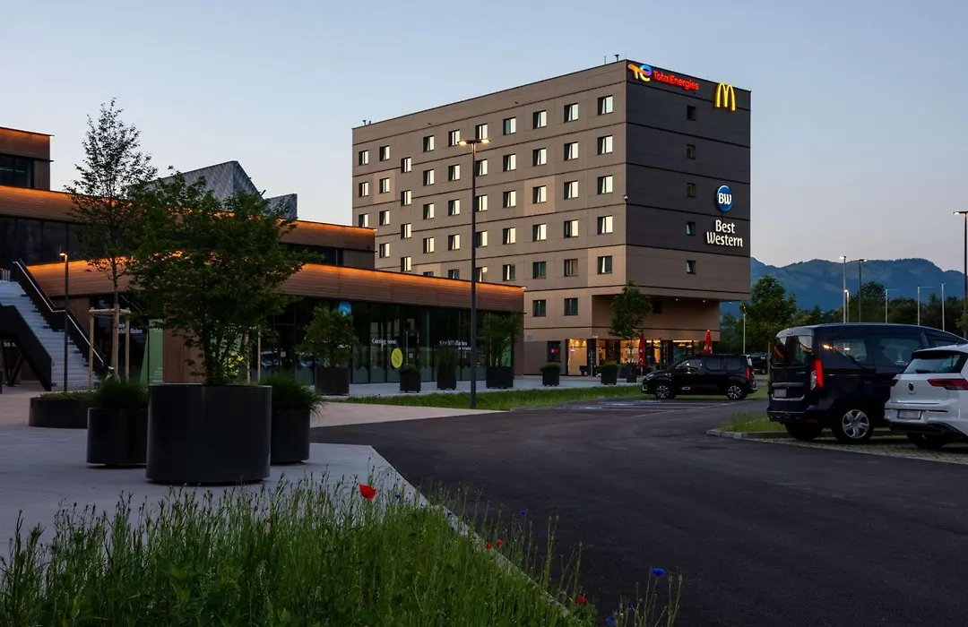 Best Western Hotel Kiefersfelden-1