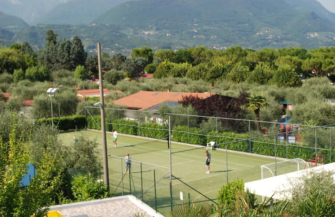 Villaggio Turistico Internazionale Camping Eden-1