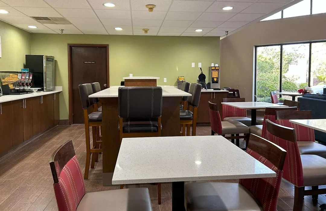 Quality Inn & Suites Tarboro - Kingsboro-1
