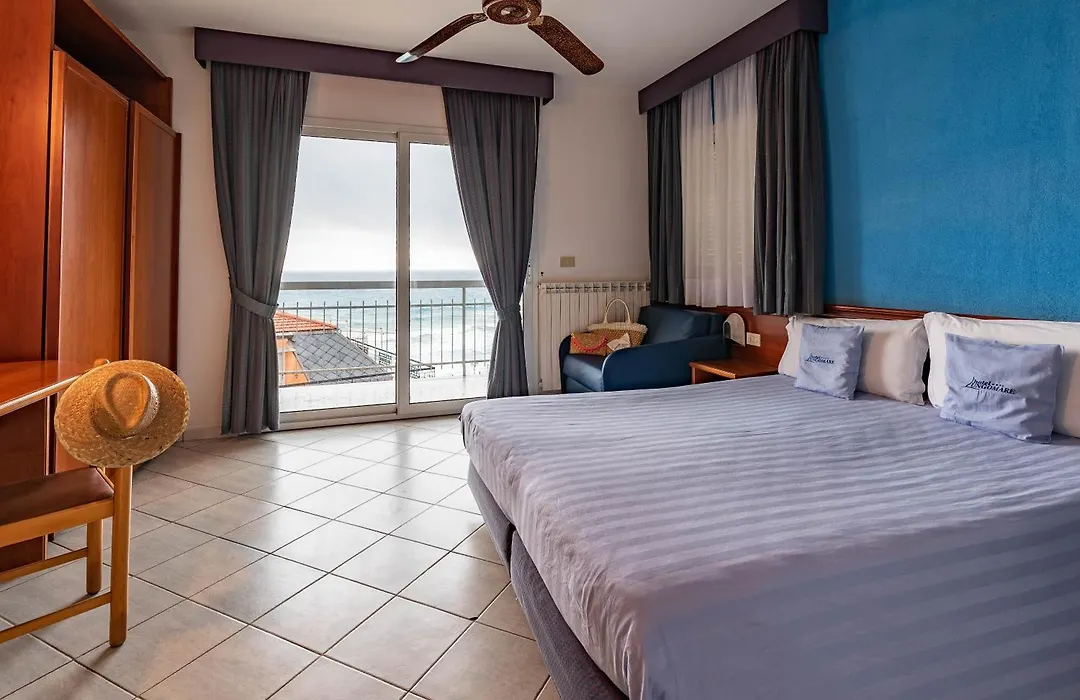 Hotel Lungomare-1