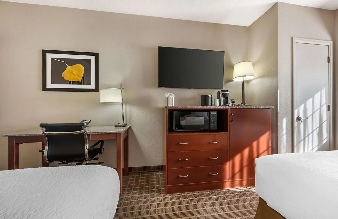 Best Western Plus Peak Vista Inn & Suites-1