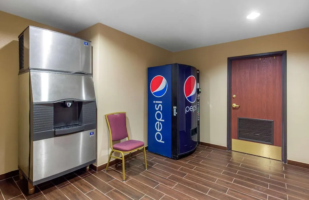 Comfort Suites Seaford-1