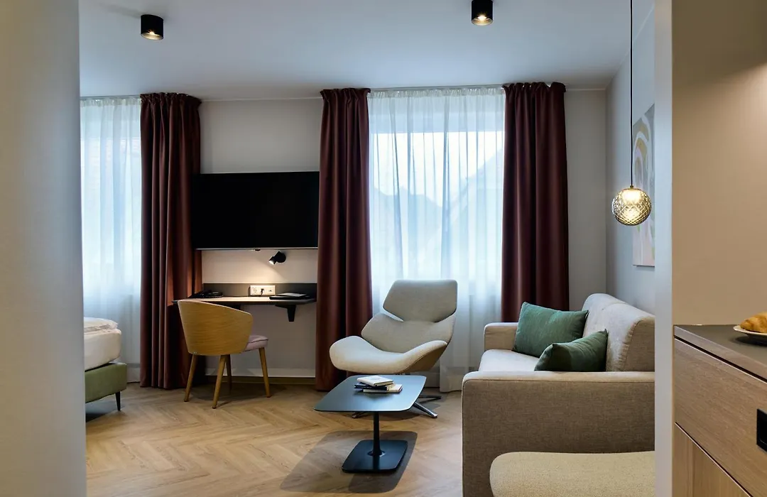 Hotel Engbert-1