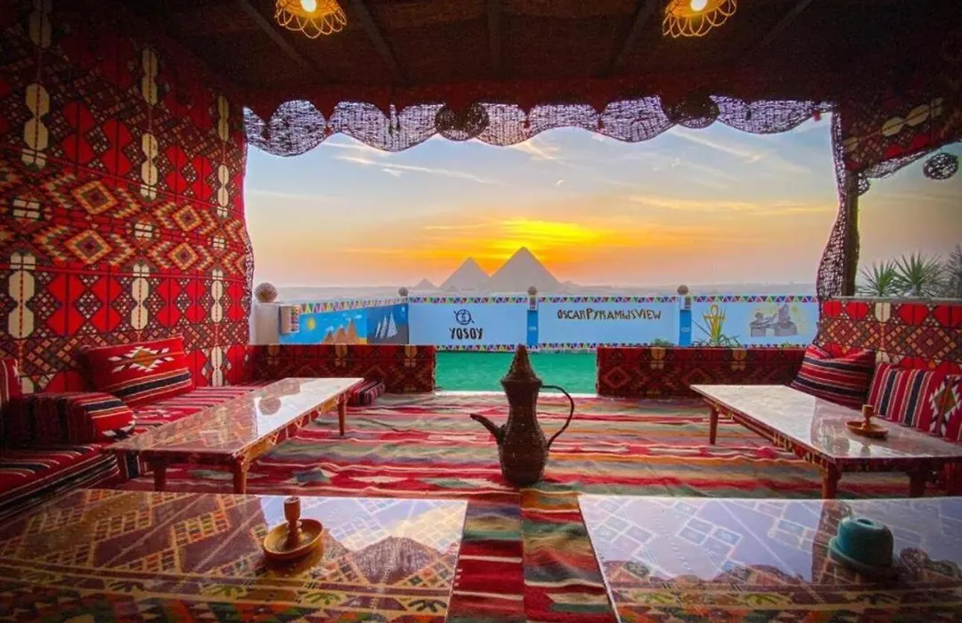 Oscar Pyramids View-1