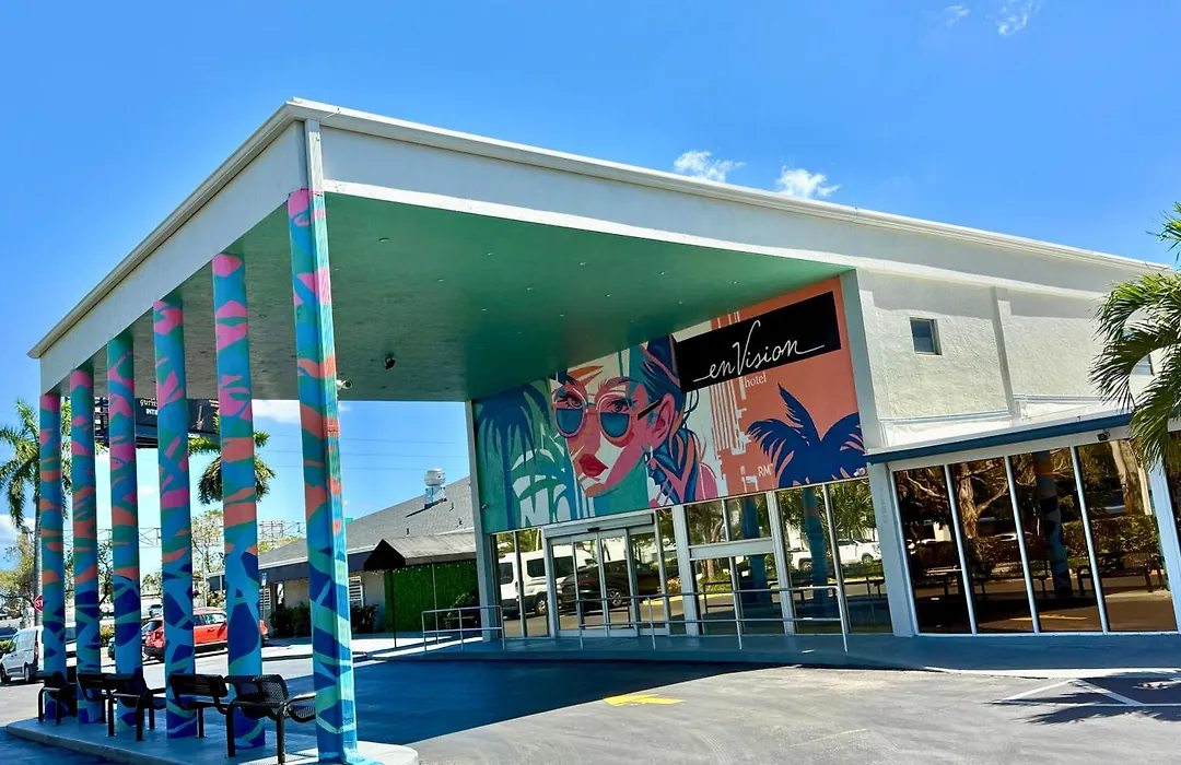 Envision Hotel Miami International Airport-1