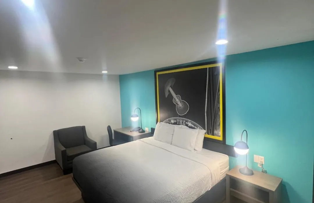 Super 8 By Wyndham Wichita Falls-1