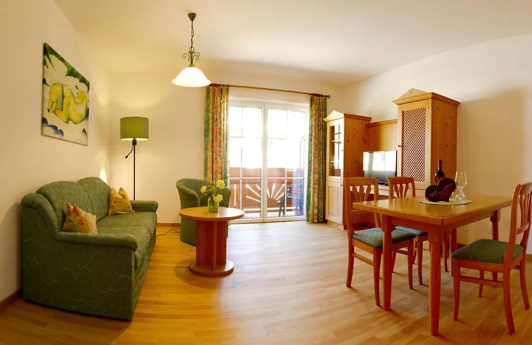 Aparthotel Alpenpark-1