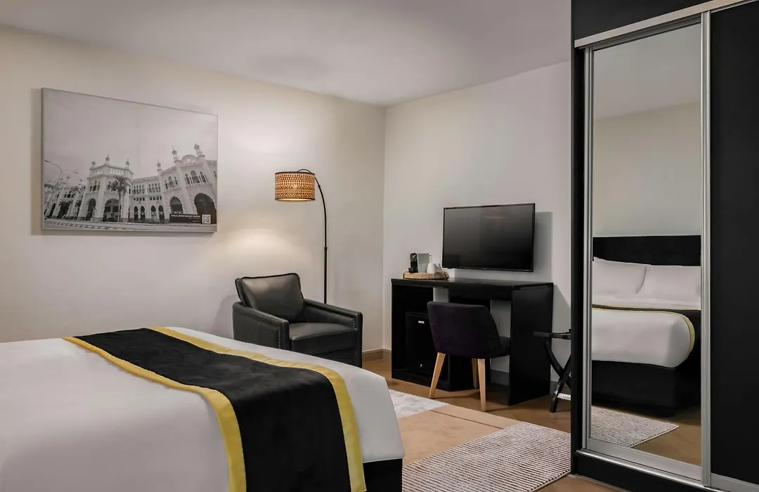 BRYQS Hotel KL Sentral-1