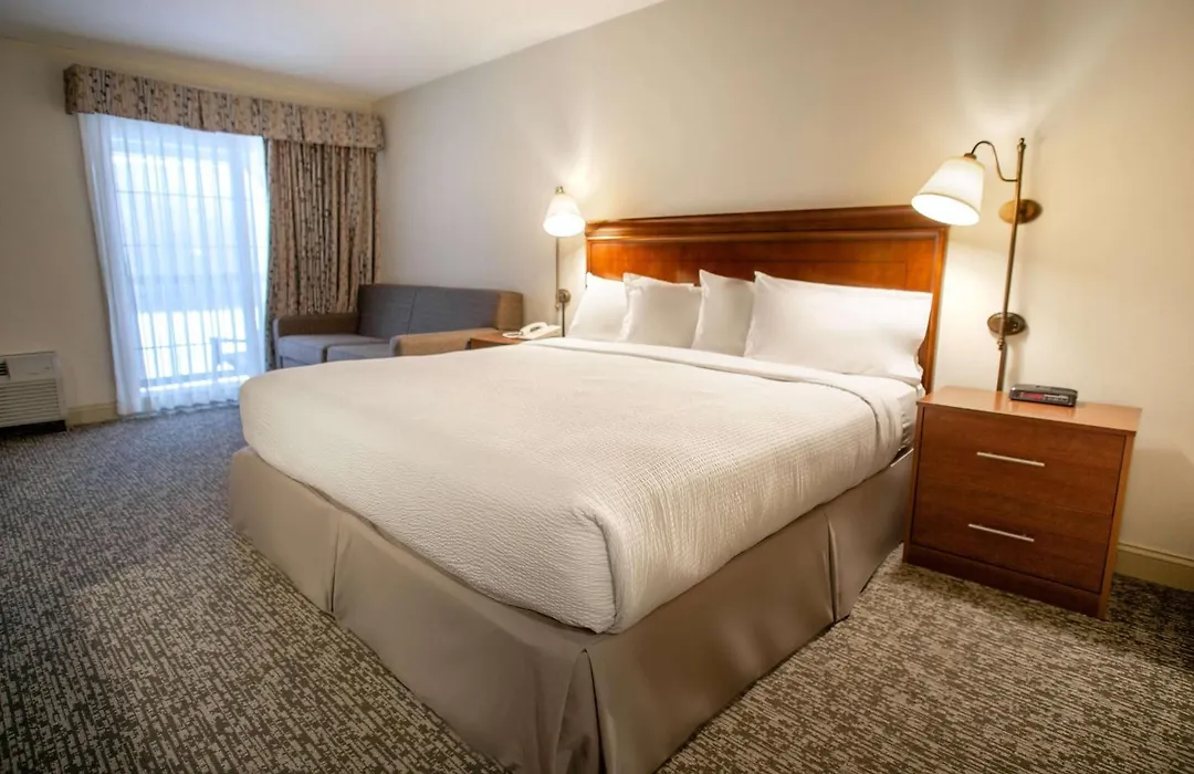 The Yankee Inn-1