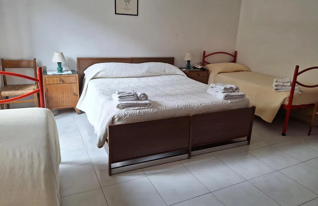 Hotel Moderno-1