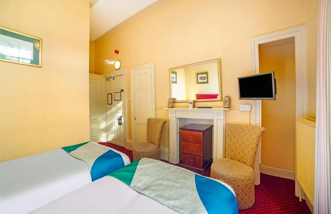 Oyo Bailbrook Lodge, Bath-1