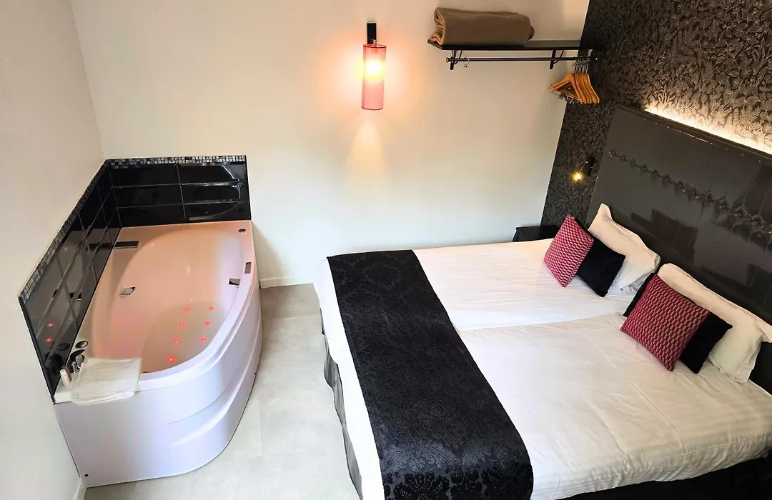 Nyx Boutique Hotel-1