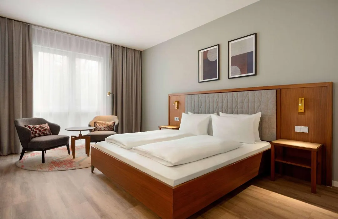 Ramada By Wyndham Duesseldorf Ratingen-1