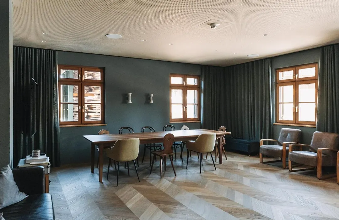 Hirschen - Fine Hotel, Restaurant&Spa-1