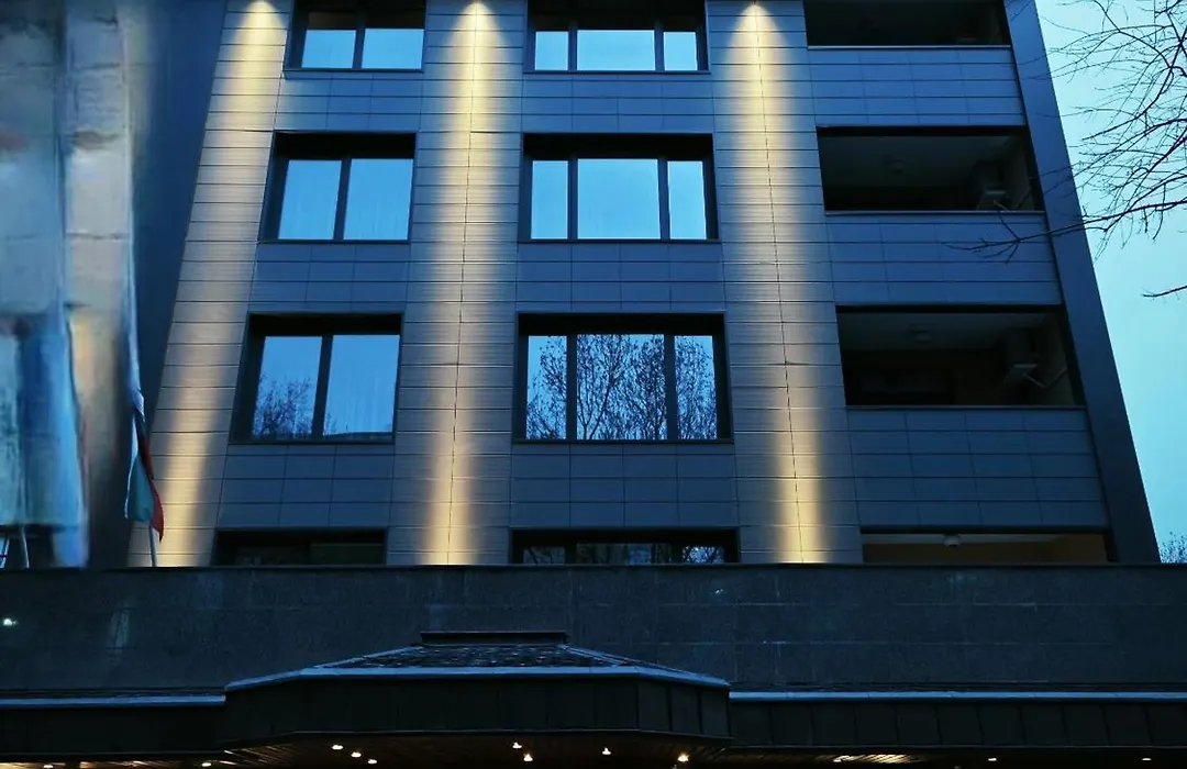 Geneva Hotel-1