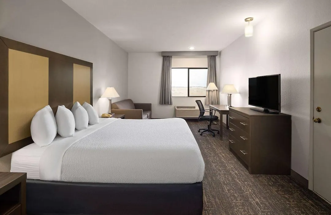 Baymont By Wyndham Moses Lake-1