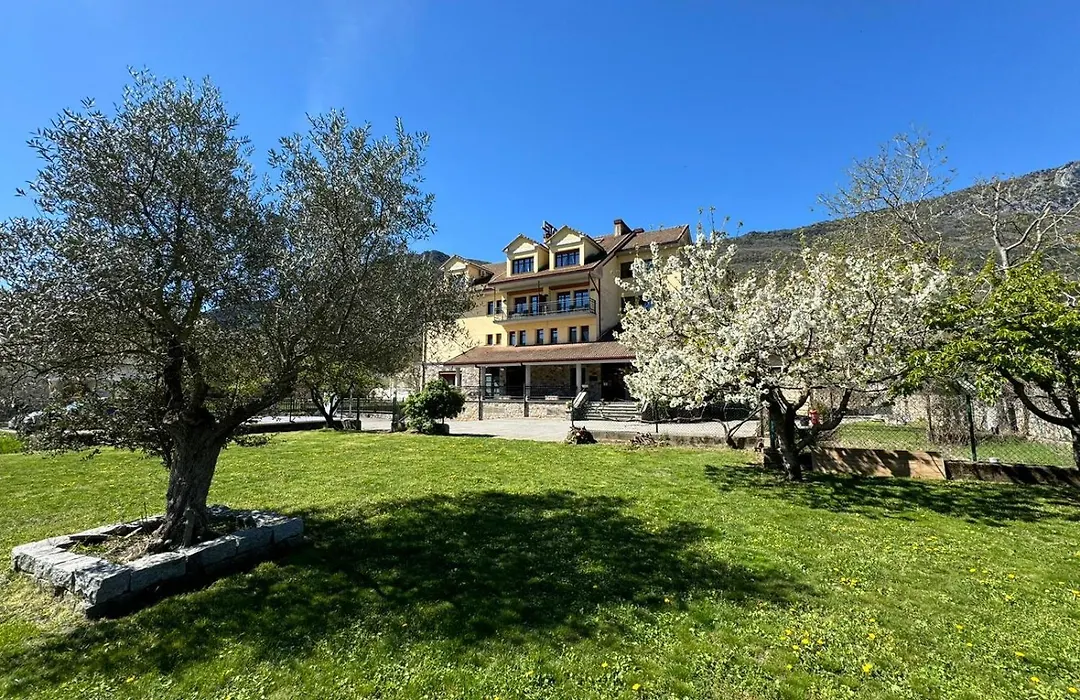 Hotel Cotiella-1