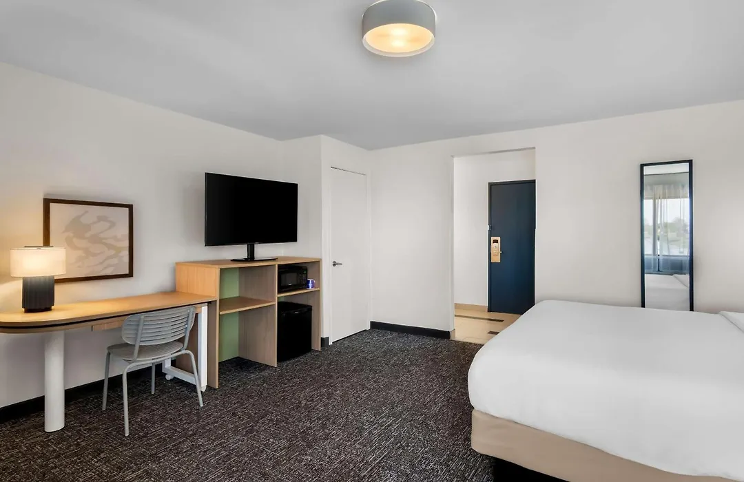 Spark By Hilton Grapevine Dfw North-1