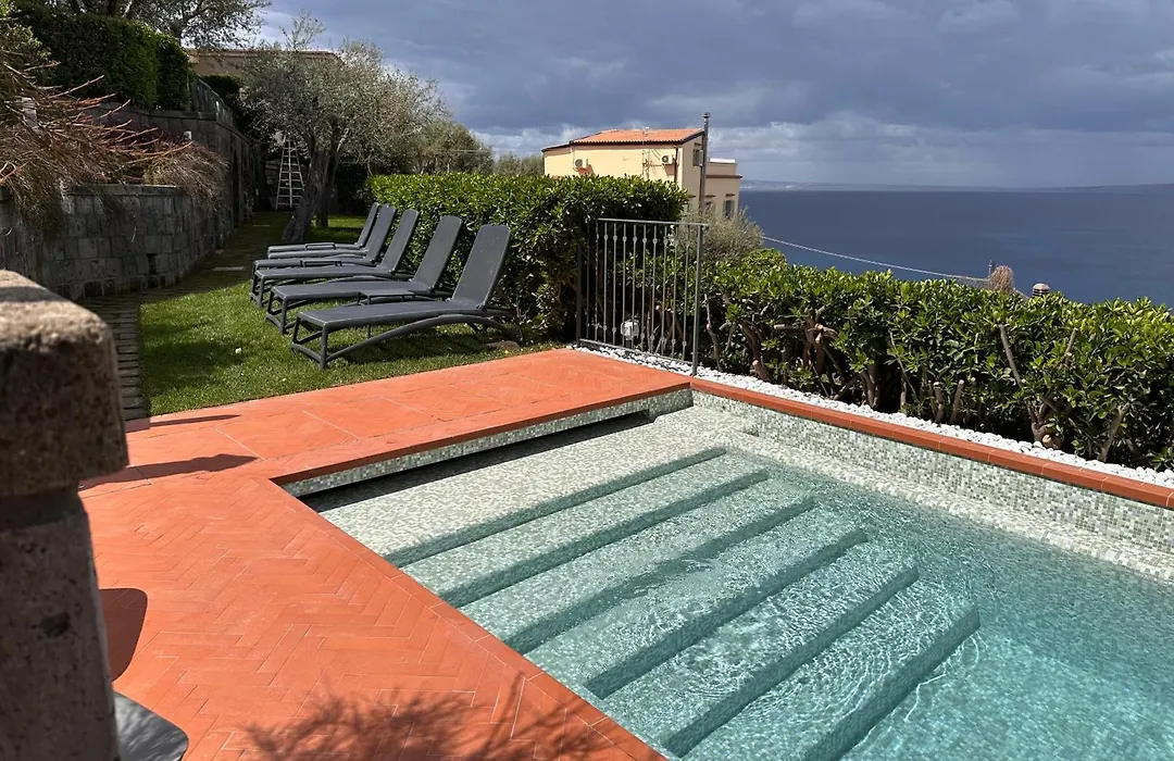 Sorrento & Else-1