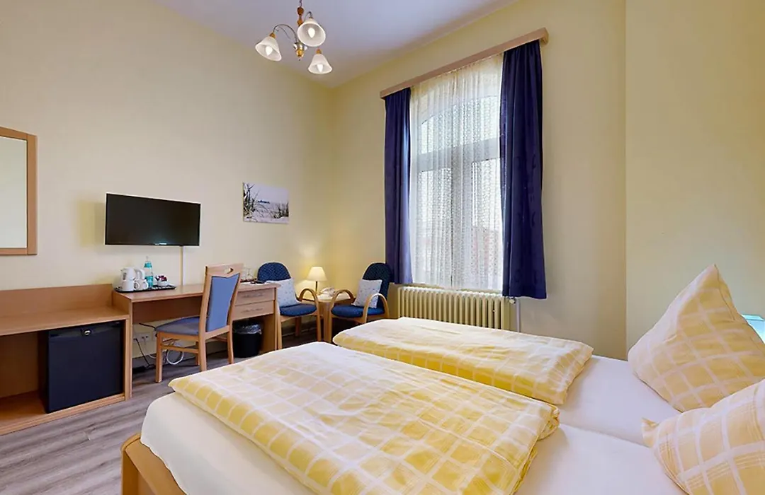 Hotel Graf Waldersee-1