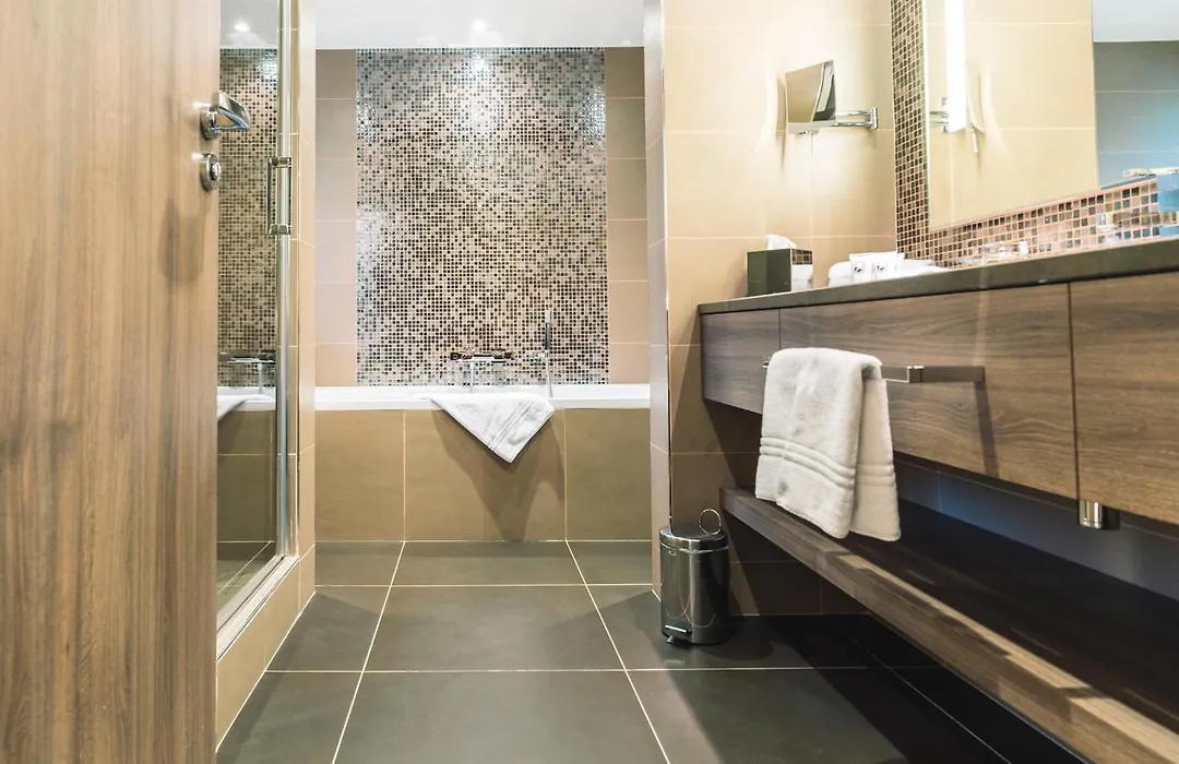 Hotel Le Savoy-1