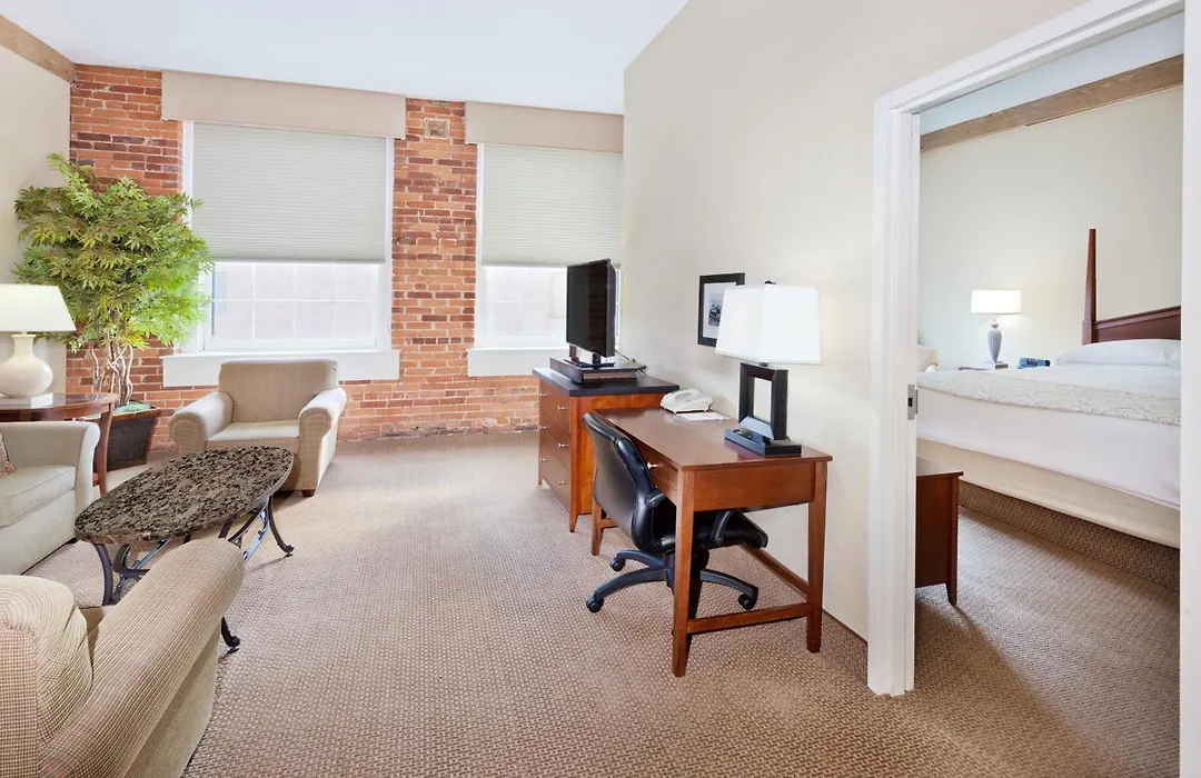 Hawthorn Extended Stay By Wyndham Rome-1