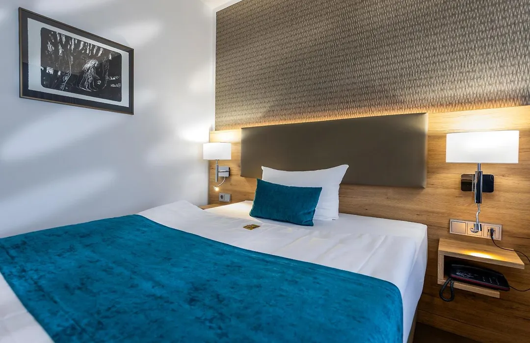 Hotel Logotel-1