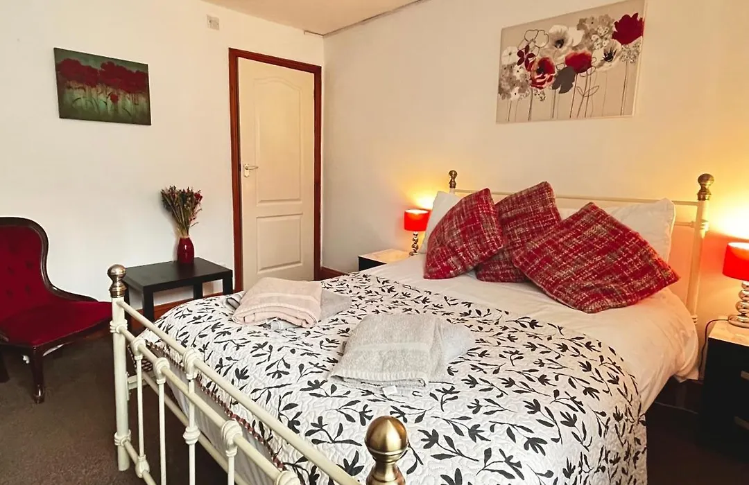 Old Palace Guest House-1