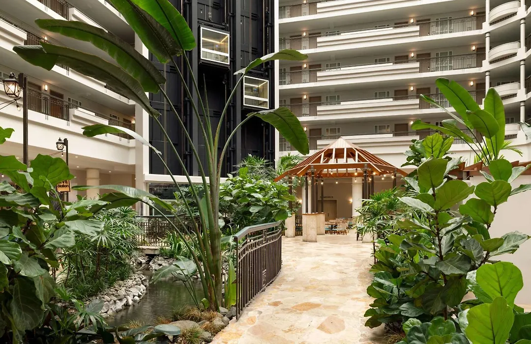 Embassy Suites By Hilton San Juan - Hotel & Casino-1