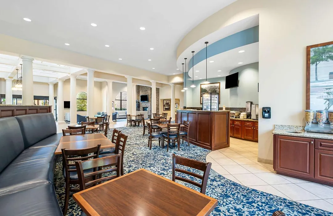 Best Western Plus Westgate Inn And Suites-1