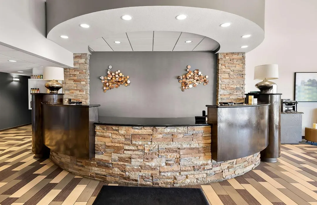 Best Western Luxbury Inn Fort Wayne-1