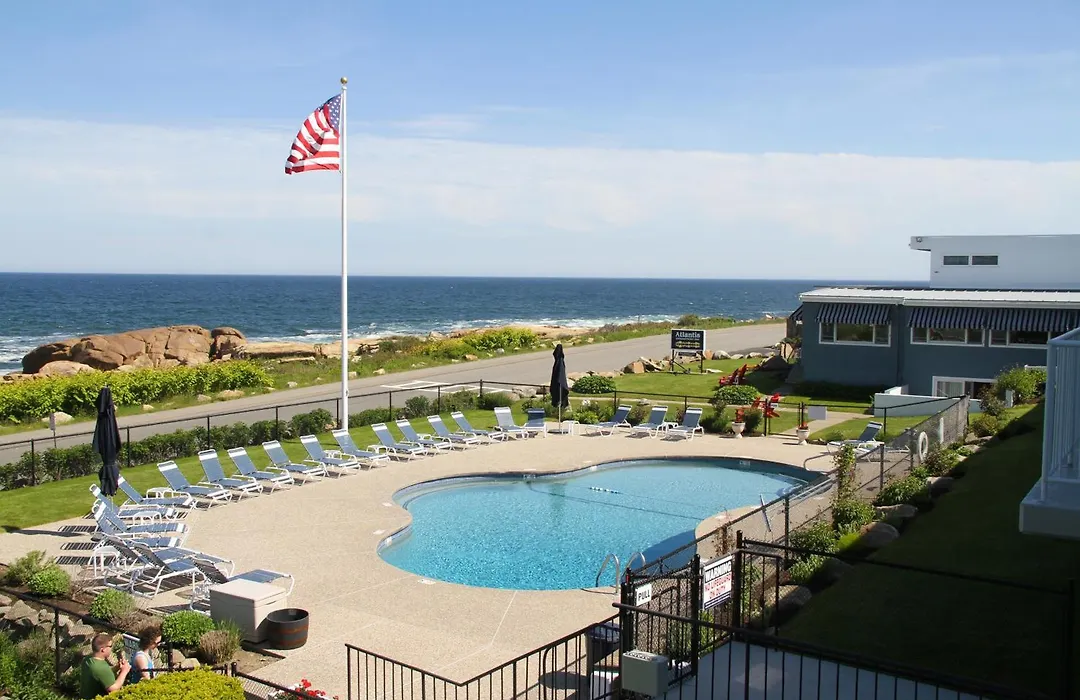 Atlantis Oceanfront Inn Gloucester-1