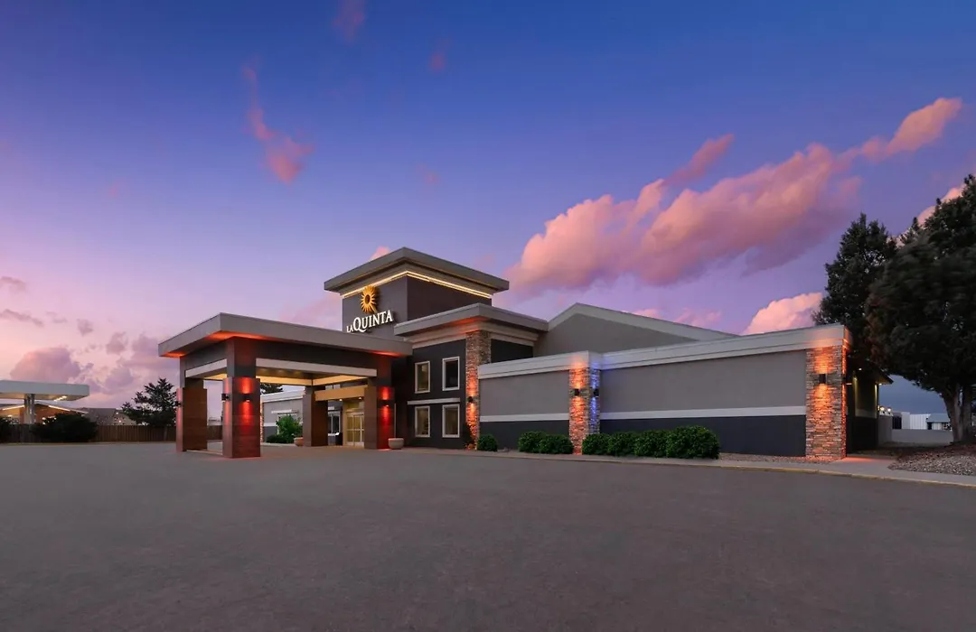La Quinta Inn & Suites By Wyndham Fort Collins, Colorado-1