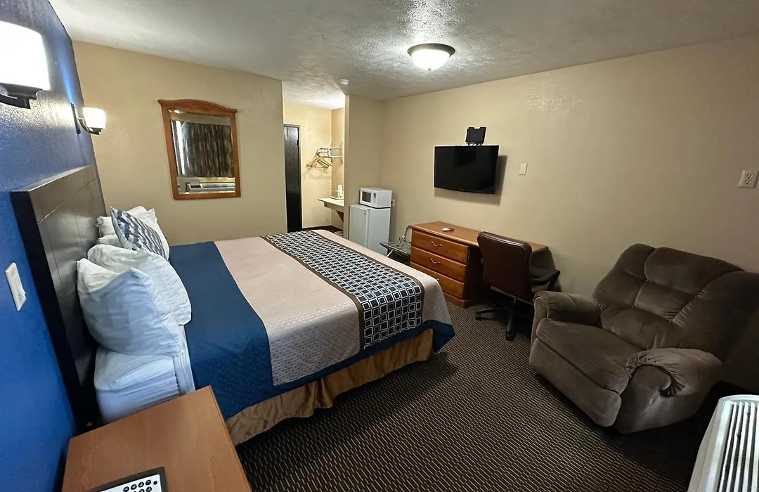 Eco-Lux Inn Norfolk-1