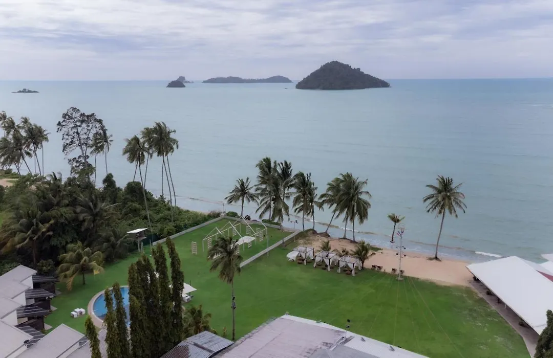 Langkah Syabas Beach Resort-1