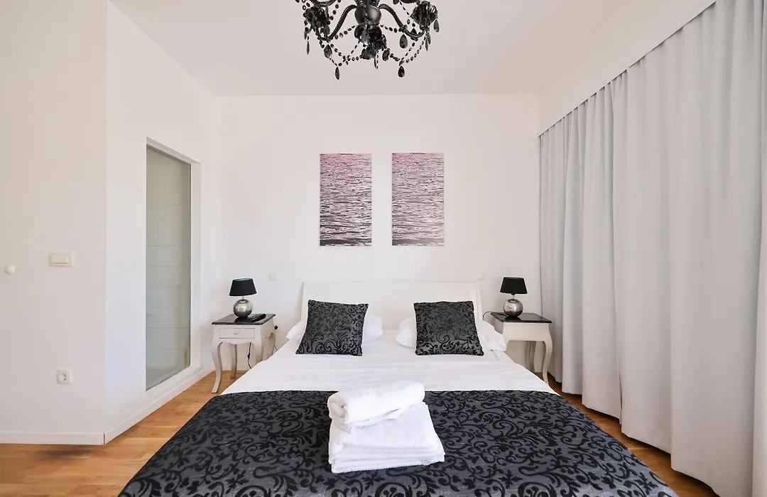 Tinel Superior Residence-1