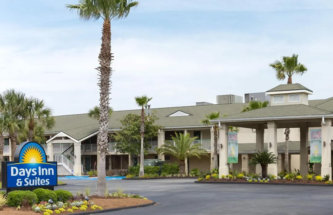 Days Inn & Suites By Wyndham Jekyll Island-1