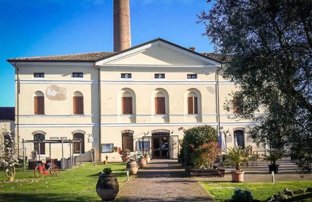 Hotel Leon Bianco-1