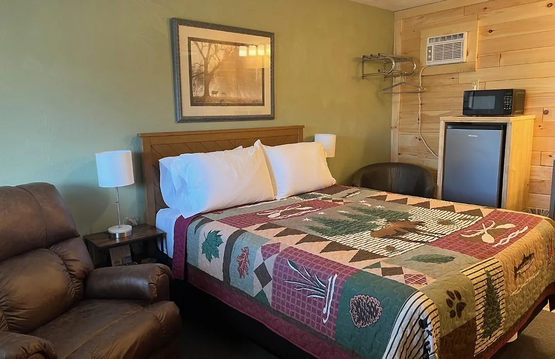 Cedars Motel-1