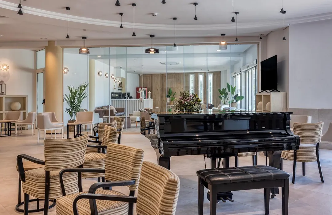 Ohtels Gran Hotel Almeria-1