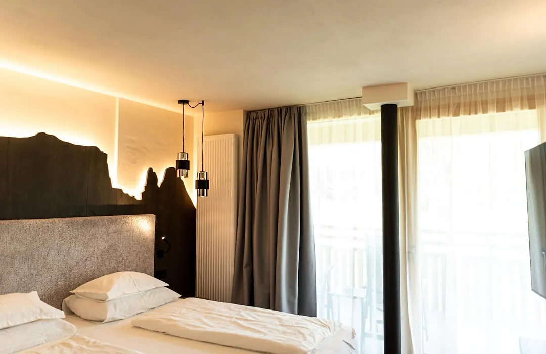 Hotel Pinei-1