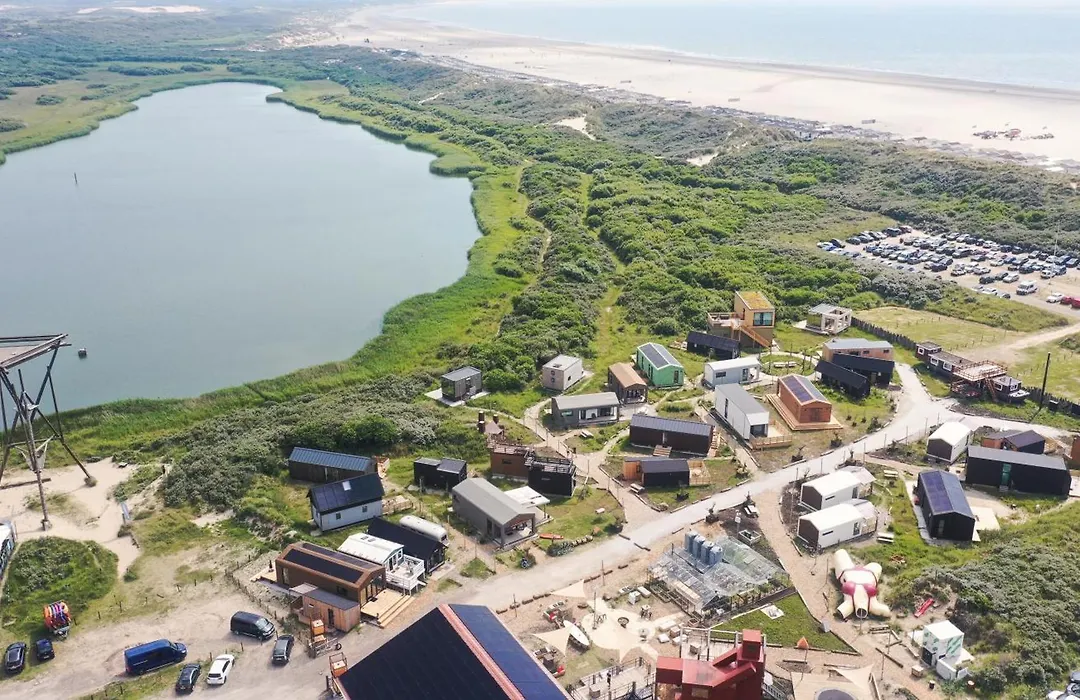 Basecamp Tiny House Eco-Resort Ijmuiden-1
