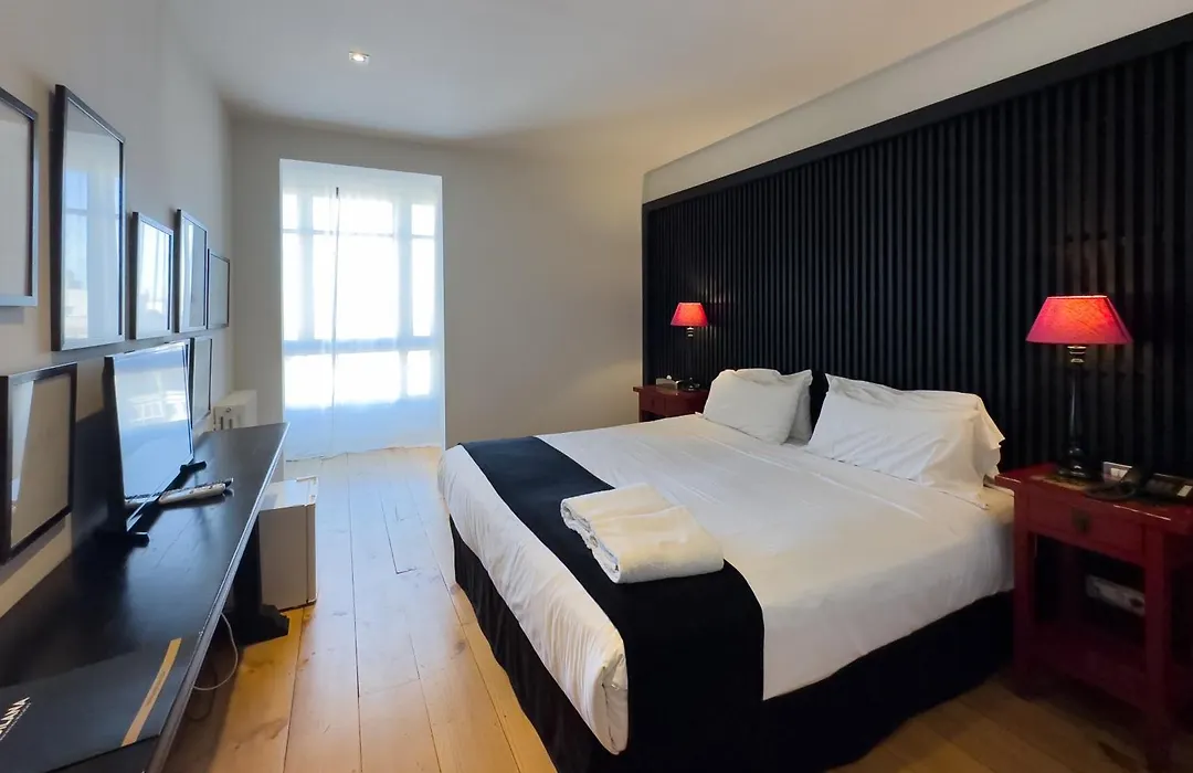 Hotel Market-1